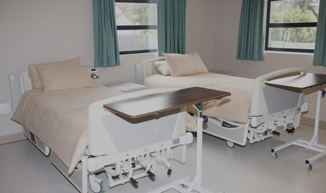 病室にある2台のベッド